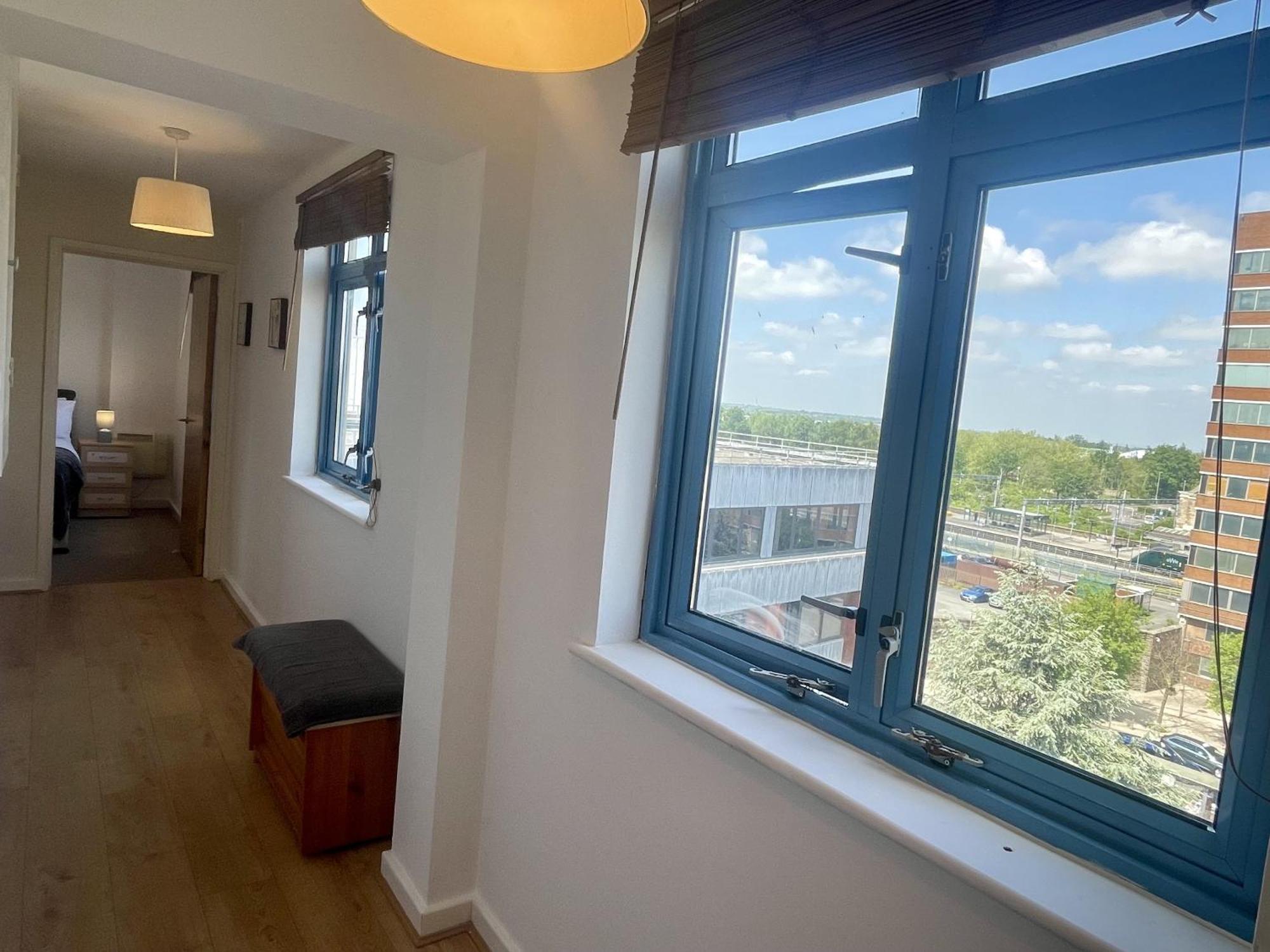 Hk Life Serviced Apartment , City Centre Swindon Exterior foto